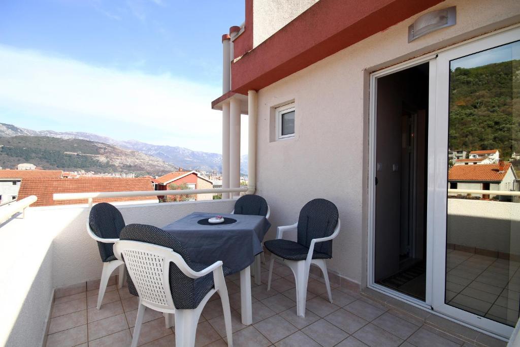 Apartments Vila Galileo Будва Стая снимка